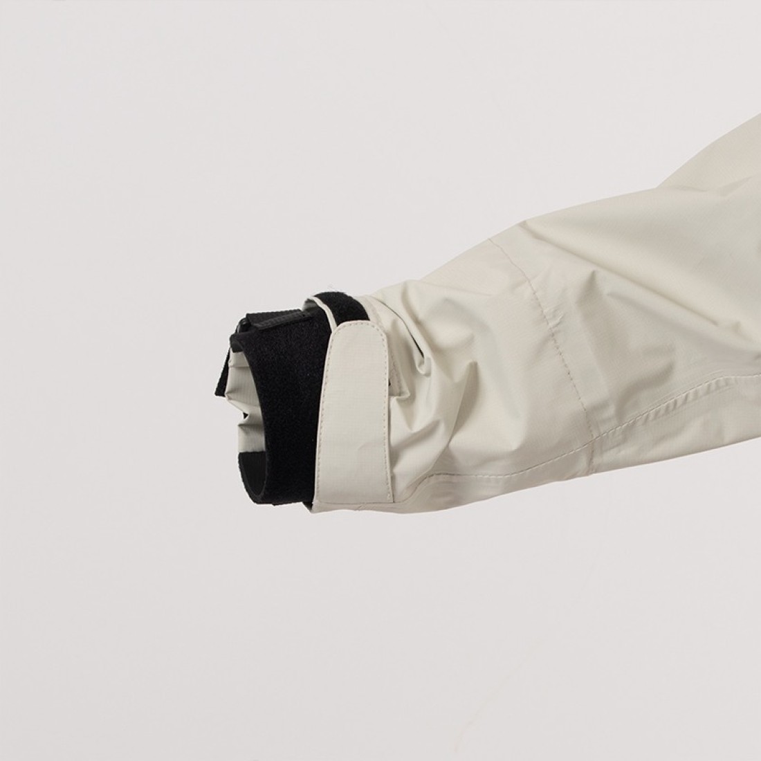 RBB Tide Game Rain Jacket Light Gray